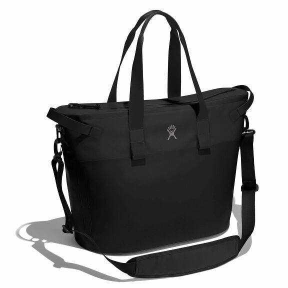26-l-day-escapetm-tote-d2 26-l-day-escape-soft-cooler-tote-black-angled_1_1.jpg