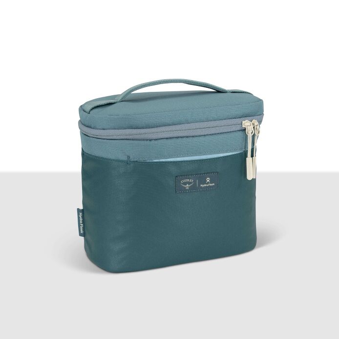 osprey-axis-x-hydro-flask-campus-essentials-bundle-r8 axisxhydroflask_s26_detail1_cascadeblue_10007249_1.jpg