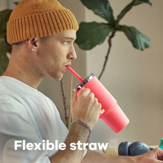 hydration-handledtm-bundle-u4 hf_s26_ttpscc_apdp_06.jpg