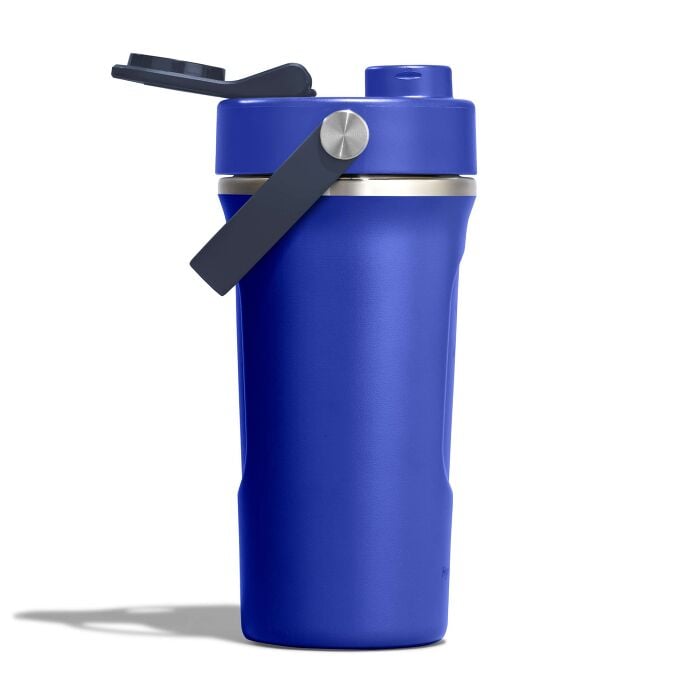 24-oz-insulated-shaker-bottle-i0 mxc24382_24_oz_insulated_shaker_bottle_capri_blue_side.jpg