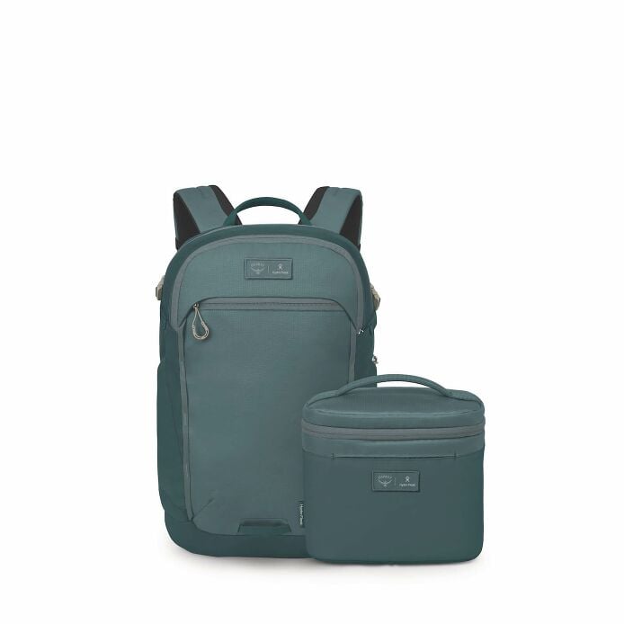 osprey-axis-x-hydro-flask-campus-essentials-bundle-r8 ospreyaxis_hydroflask5l_lunch_bag_f25_front_cascade_10007249.jpg