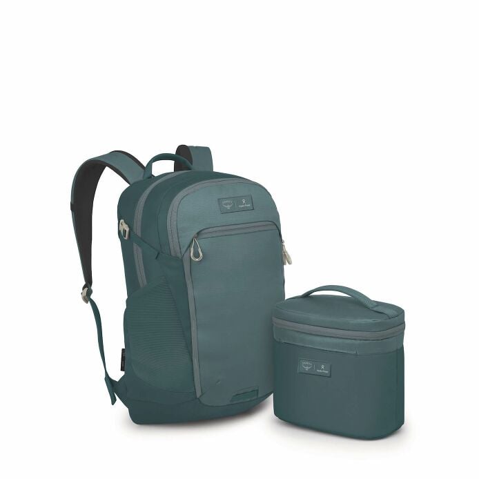 osprey-axis-x-hydro-flask-campus-essentials-bundle-r8 ospreyaxis_hydroflask5l_lunch_bag_f25_side_cascade_10007249_1_3.jpg