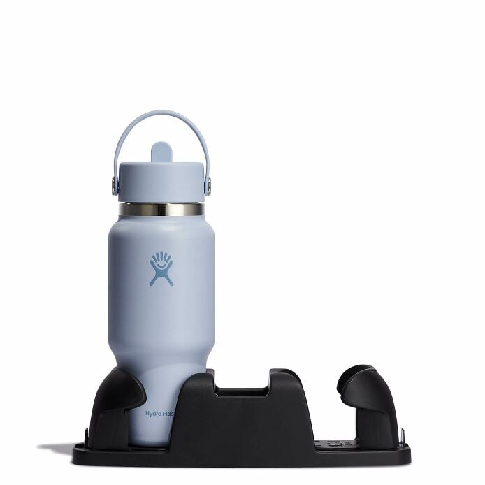 24-oz-travel-bottle-with-flex-straw-cap-k8 surf-travel-bottle-in-cuplholder_2_8_1.jpg